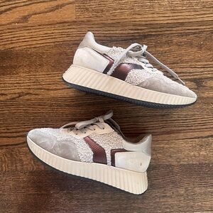 Softwaves Platform Sneakers Sherpa & Bronze Detail